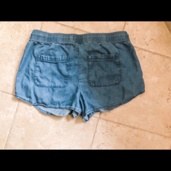 LOFT Chambray Drawstring Shorts, size M - Picture 4 of 5
